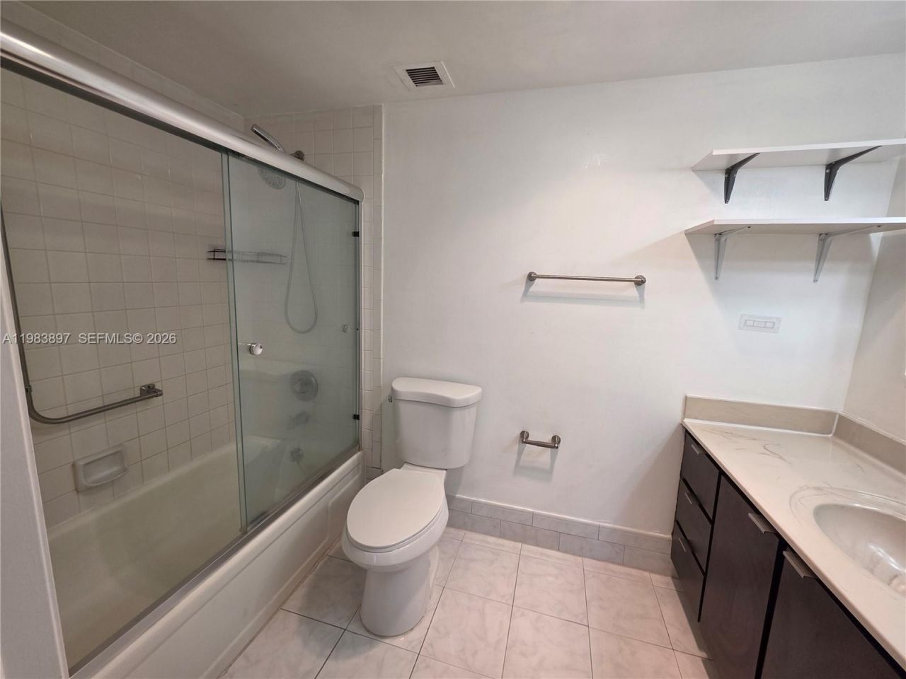 919 Hillcrest Dr, Unit 210, Hollywood, FL 33021 Photo
