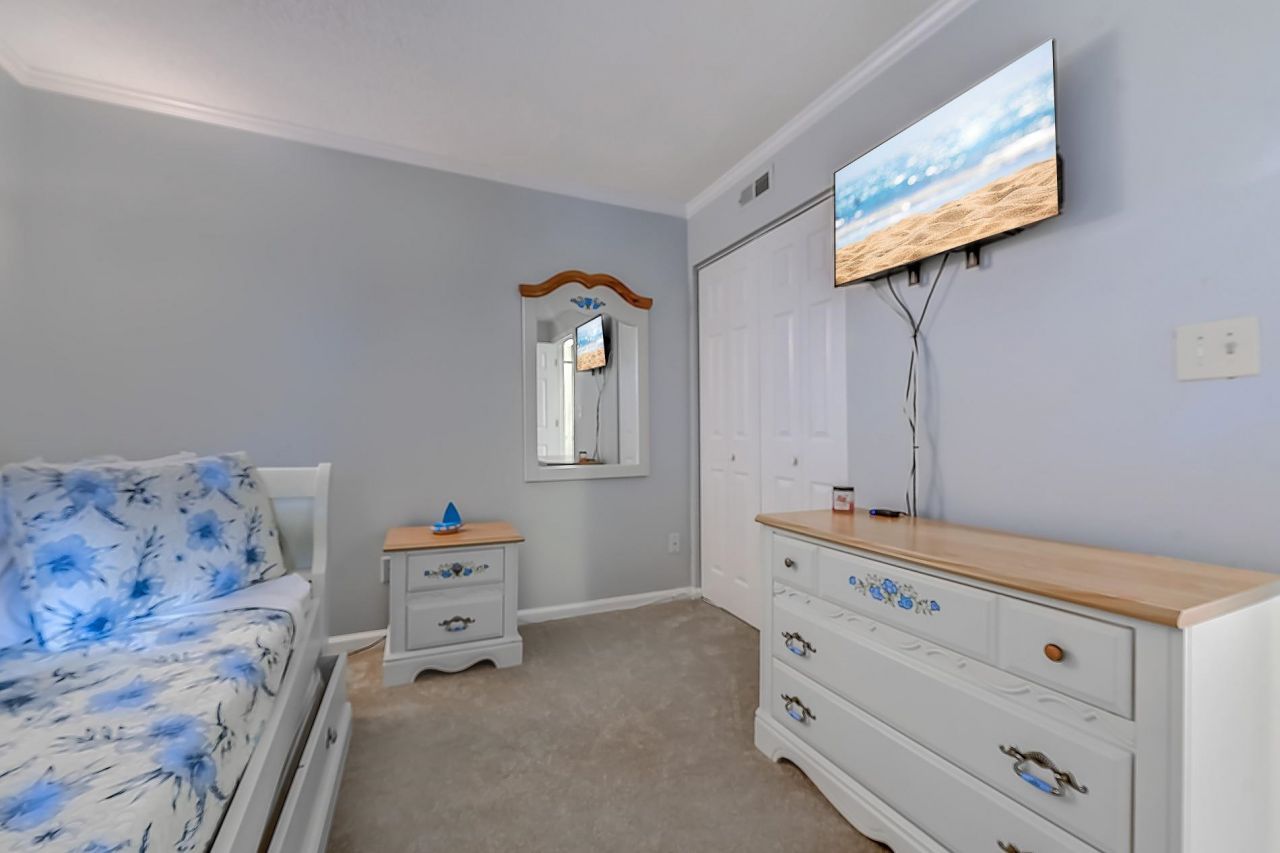 1500 Cenith Dr. Photo 19