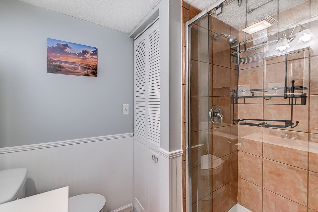 1500 Cenith Dr. Photo 25