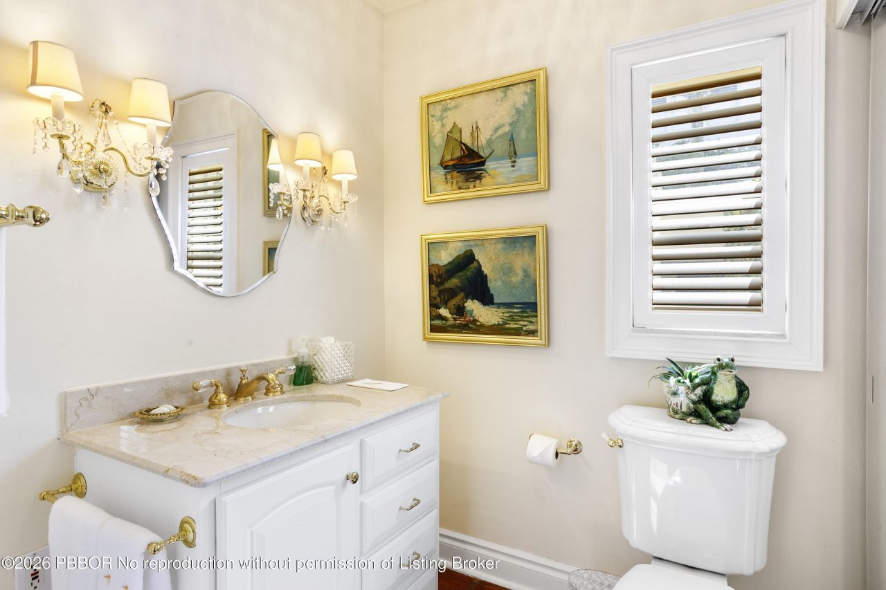 380 Cocoanut Row, Unit 1, Palm Beach, FL 33480 Photo