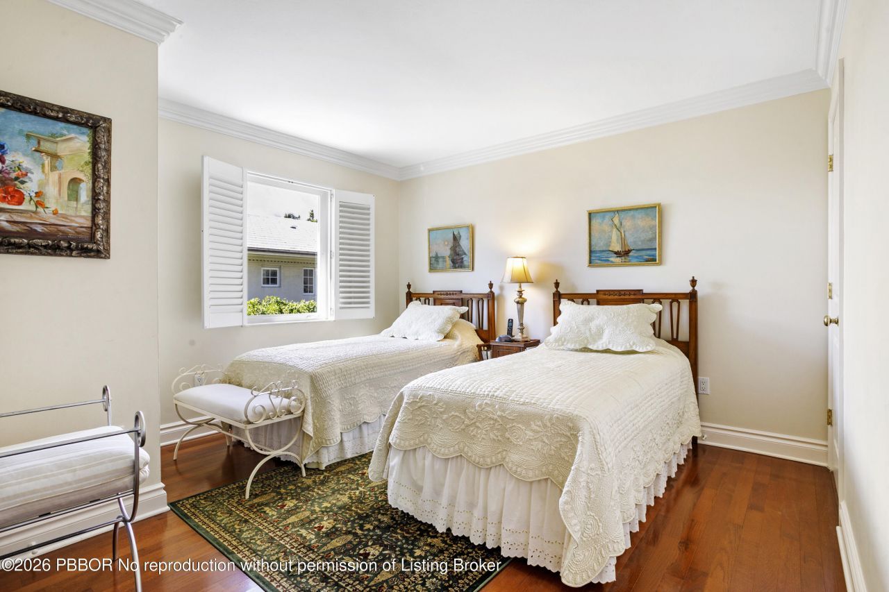 380 Cocoanut Row, Unit 1, Palm Beach, FL 33480 Photo