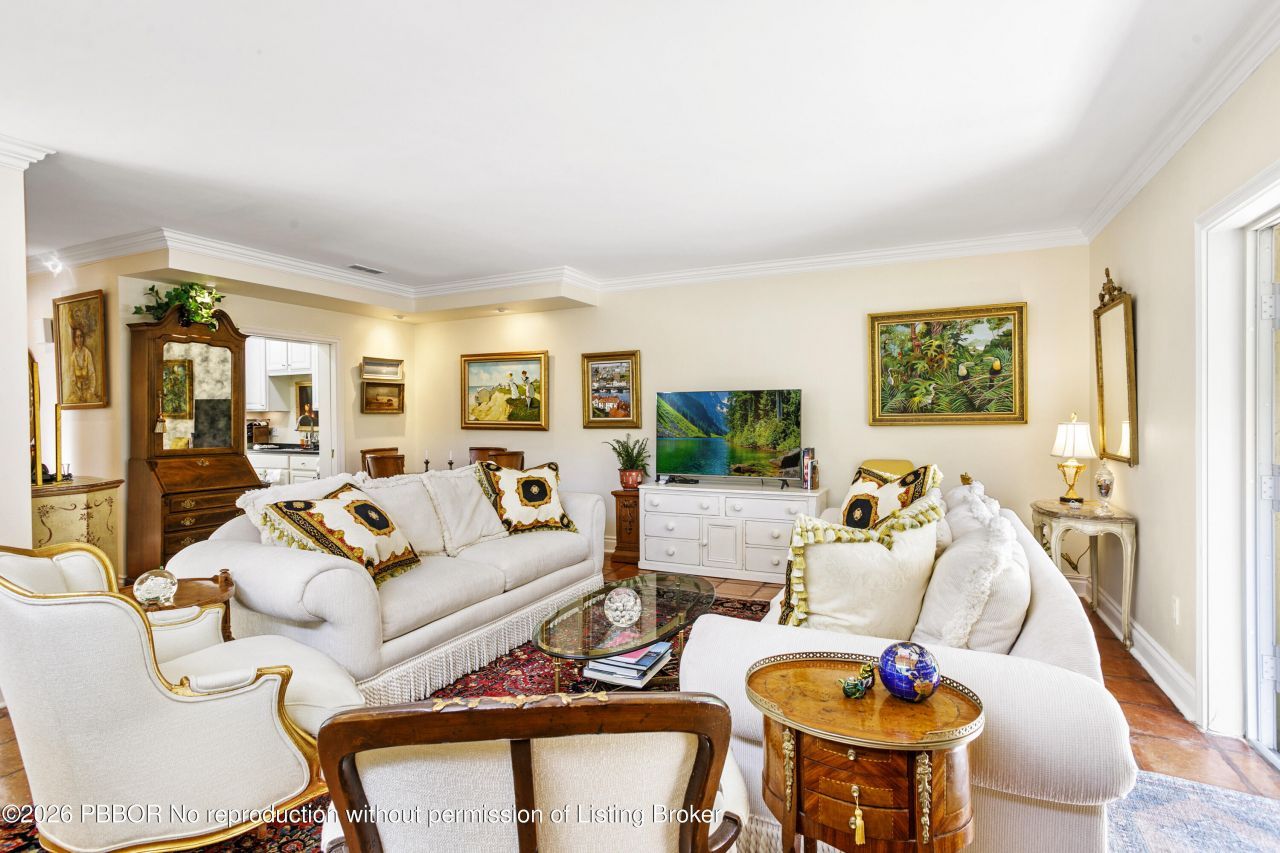 380 Cocoanut Row, Unit 1, Palm Beach, FL 33480 Photo