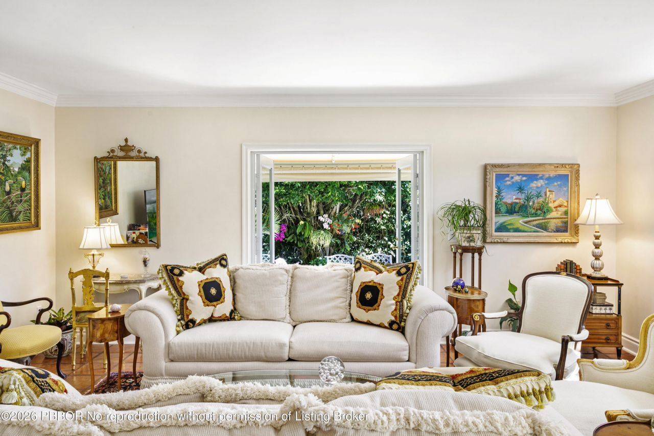 380 Cocoanut Row, Unit 1, Palm Beach, FL 33480 Photo