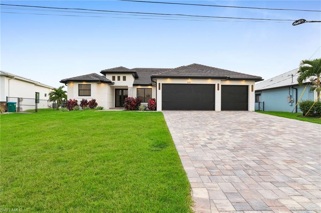 836 SW 36th Ter, Cape Coral, FL 33914 Photo