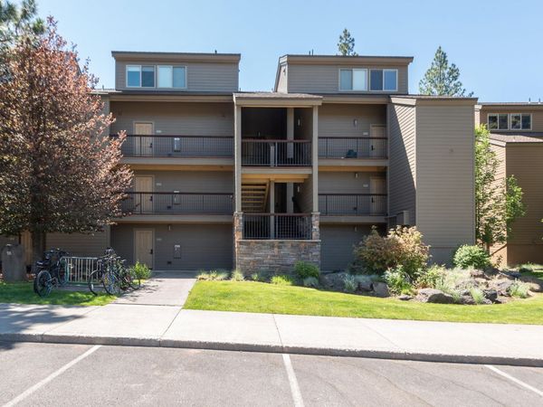 18575 SW Century Drive, Unit 1837-1838, Bend, OR 97702