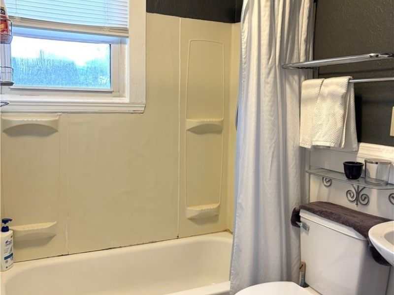 969 Evangeline Road, Cleveland, OH 44110 Photo 21