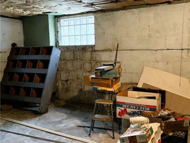 969 Evangeline Road, Cleveland, OH 44110 Photo 32