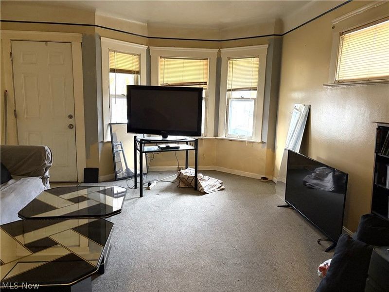 969 Evangeline Road, Cleveland, OH 44110 Photo 5