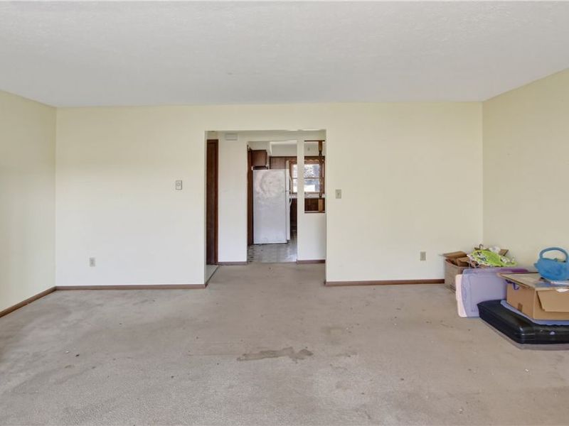 380 N Ridge Road W, Lorain, OH 44053 Photo 28