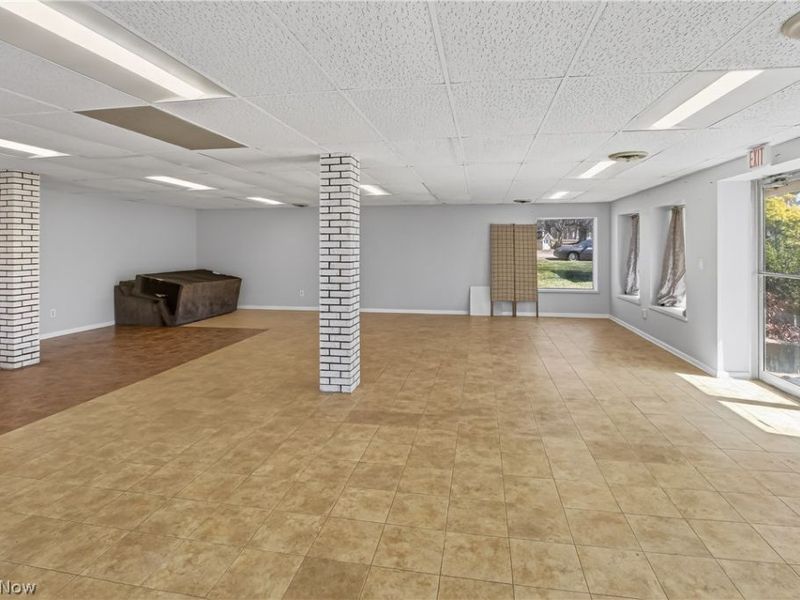 380 N Ridge Road W, Lorain, OH 44053 Photo 36