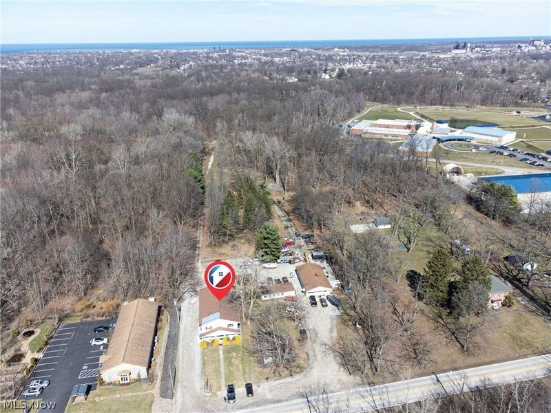 380 N Ridge Road W, Lorain, OH 44053 Photo 5