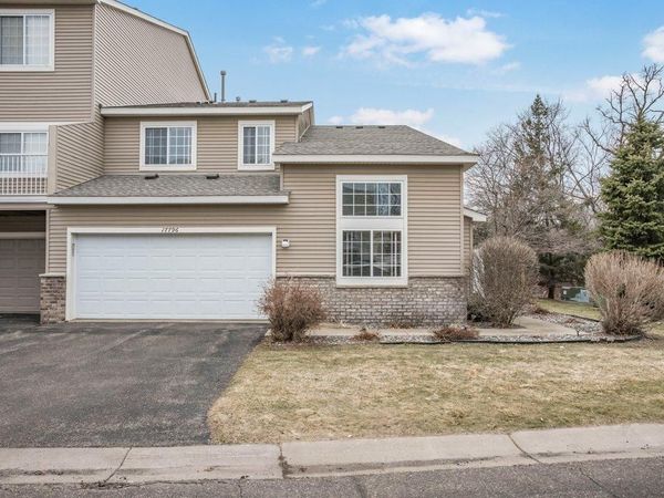 17796 66th Avenue N, Maple Grove, MN 55311