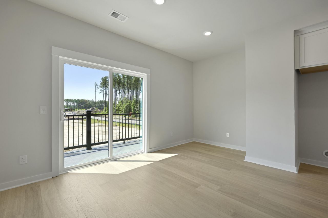 411 Talbot Drive Photo 13