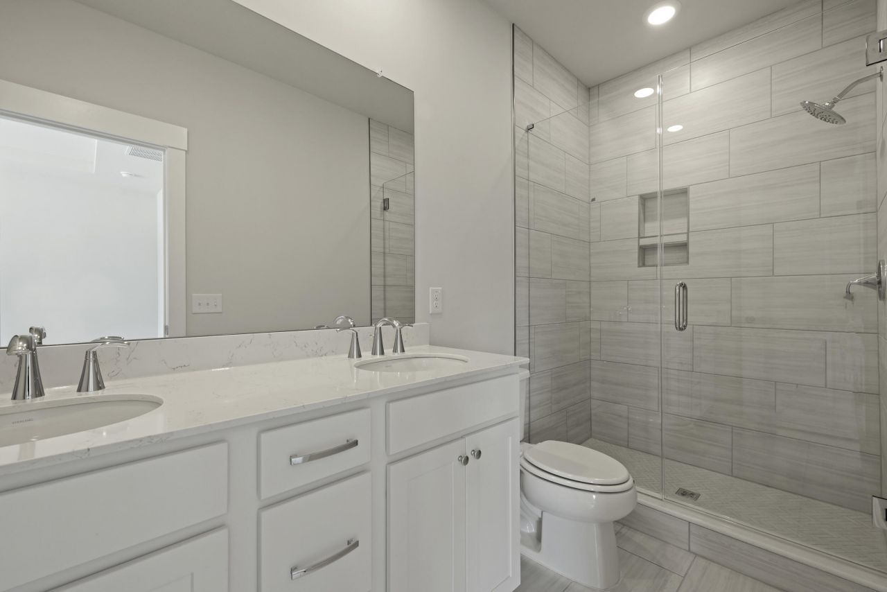 411 Talbot Drive Photo 35