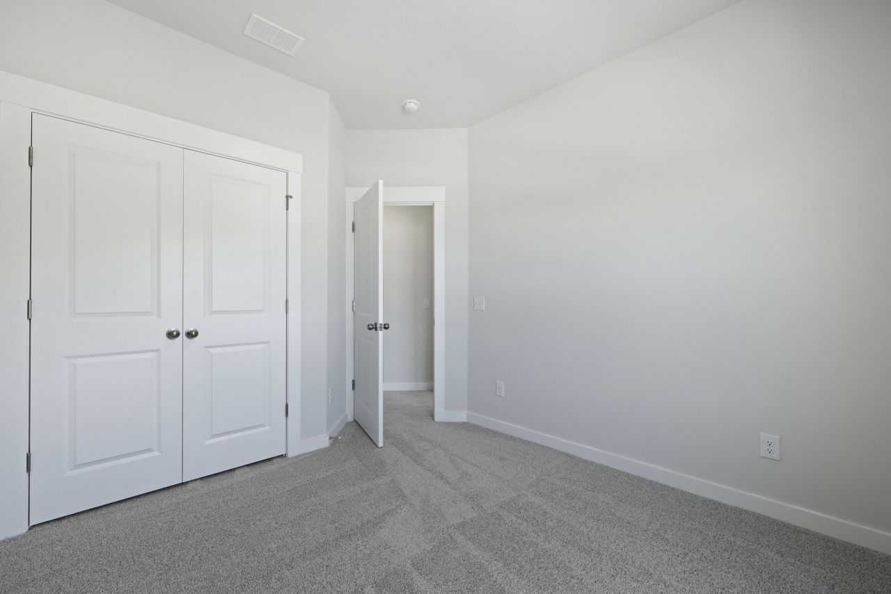 411 Talbot Drive Photo 41