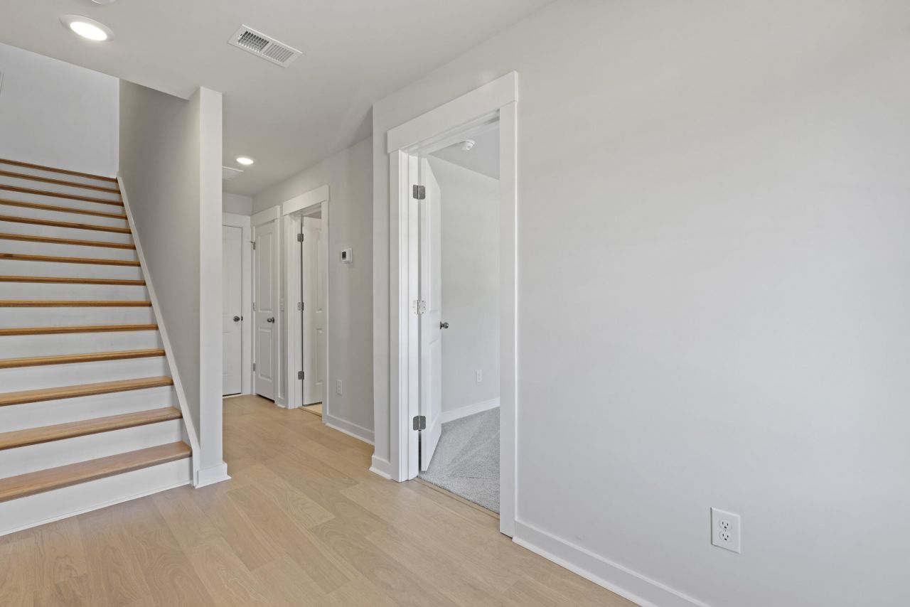 411 Talbot Drive Photo 47