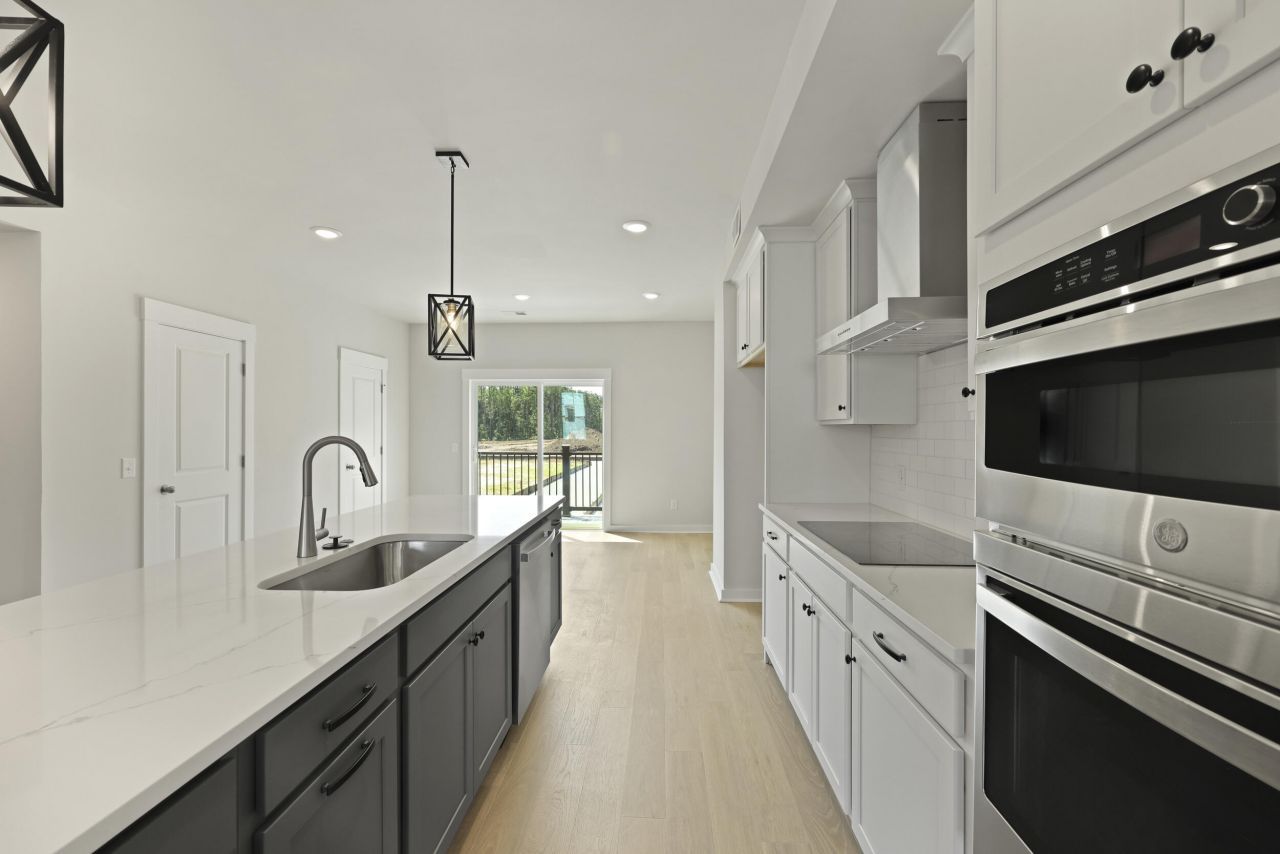 411 Talbot Drive Photo 8