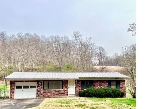 2978 County Road 31, Chesapeake, OH 45619