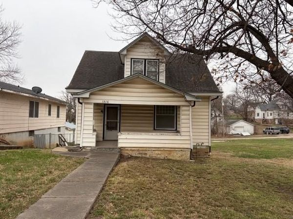 1516 Santa Fe Street, Atchison, KS 66041