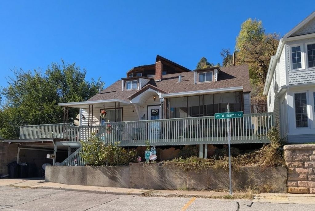 424 Williams Street, Deadwood, SD 57732 Main Photo