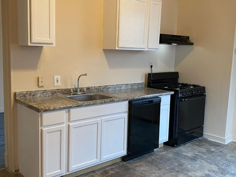 3424 Kensington Place, Cincinnati, OH 45205 Photo 11