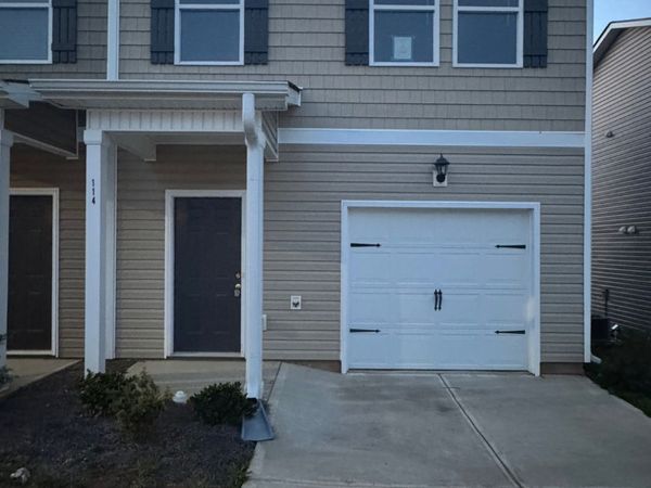 114 Red Oak Trail NW, Milledgeville, GA 31061