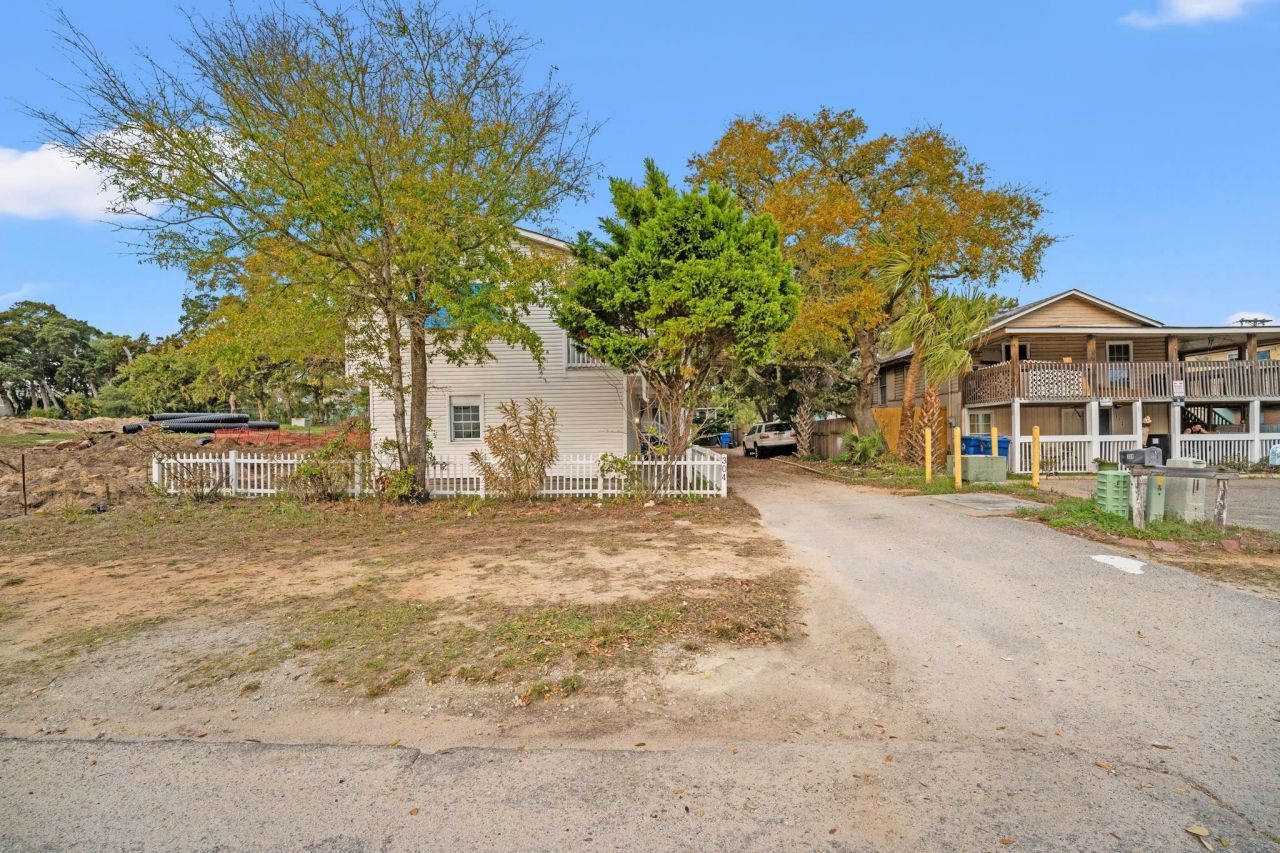 304 1st Ave. N  Photo 12