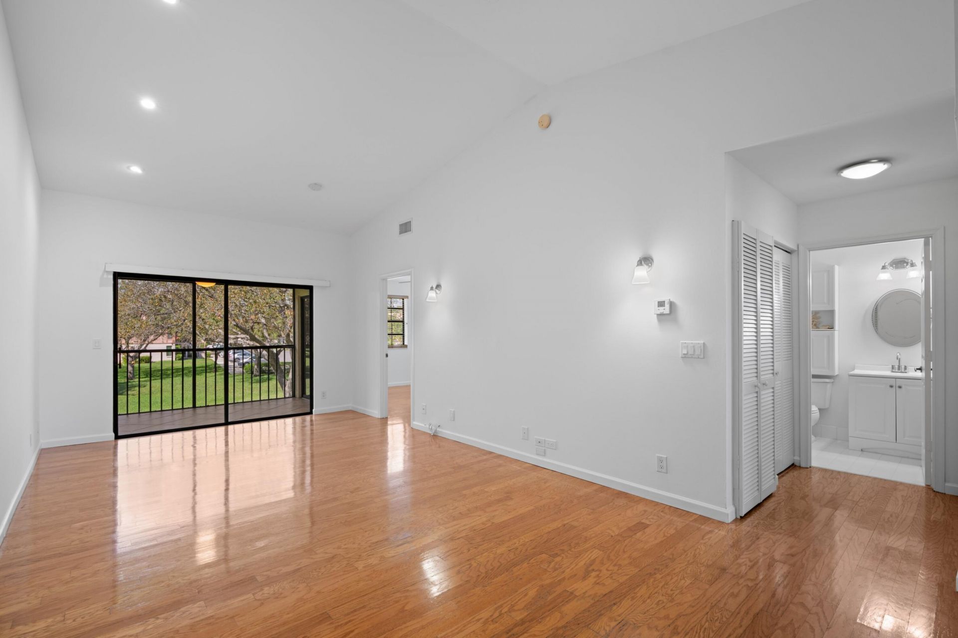 3191 Leewood Terrace, Unit L237, Boca Raton, FL 33431 Photo