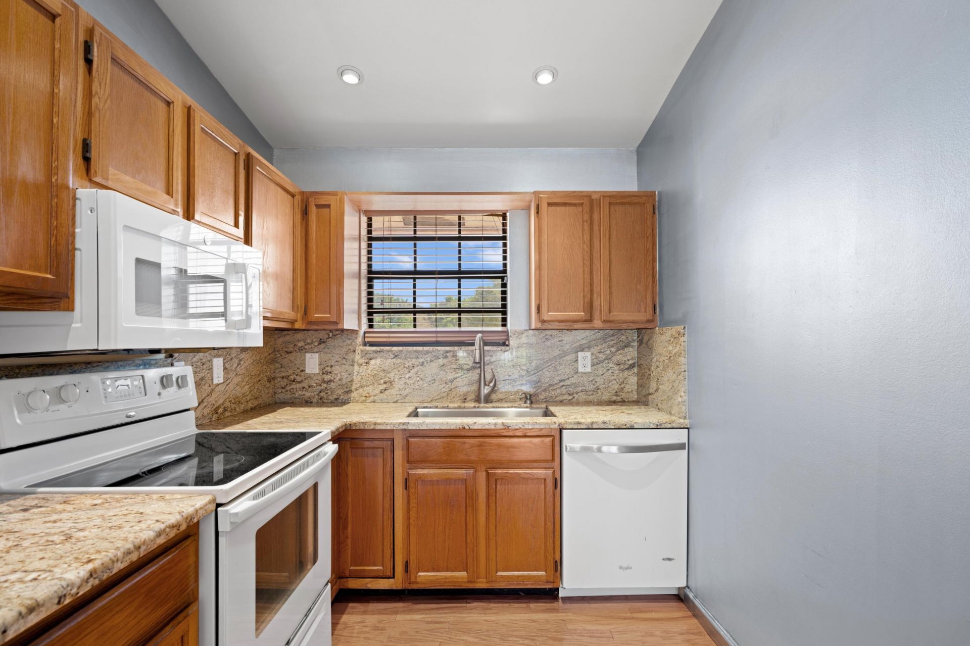 3191 Leewood Terrace, Unit L237, Boca Raton, FL 33431 Photo