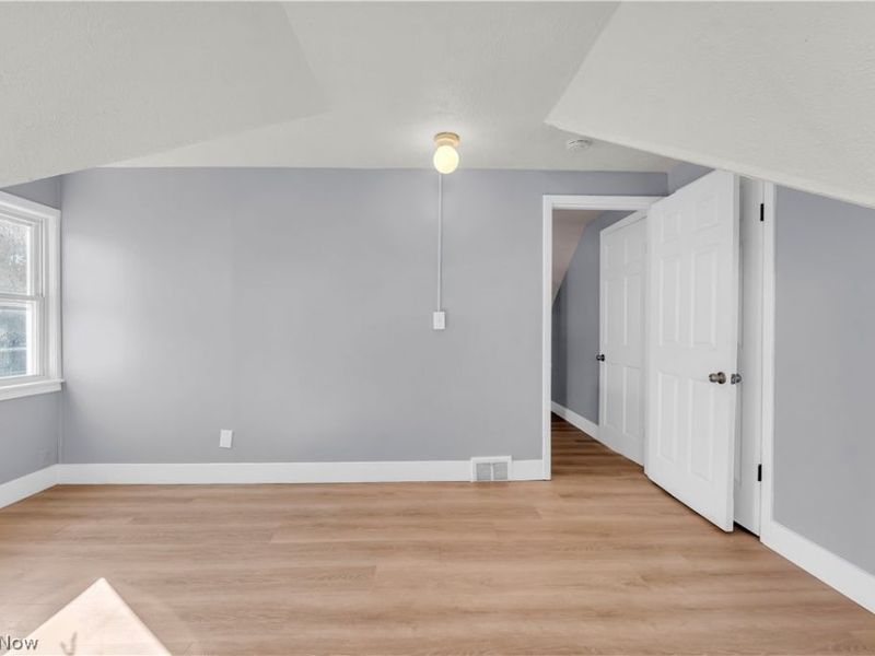 9520 S Highland Avenue, Garfield Heights, OH 44125 Photo 17