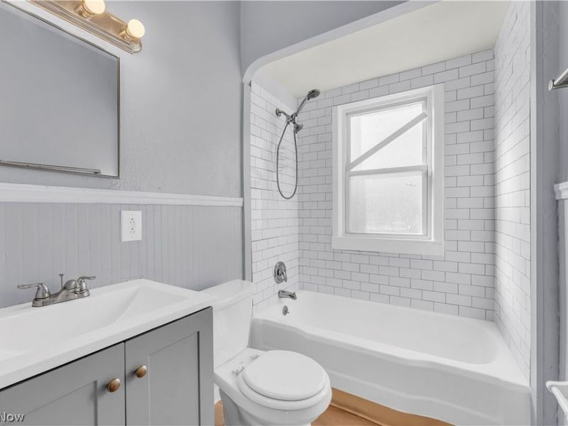 9520 S Highland Avenue, Garfield Heights, OH 44125 Photo 18