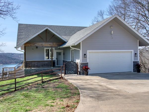 378 Lake Forest Drive, Eureka Springs, AR 72631
