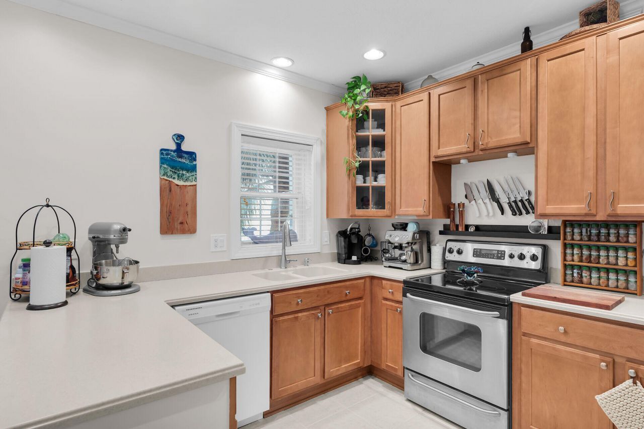 320 24th Street Ocean, Marathon, FL 33050 Photo