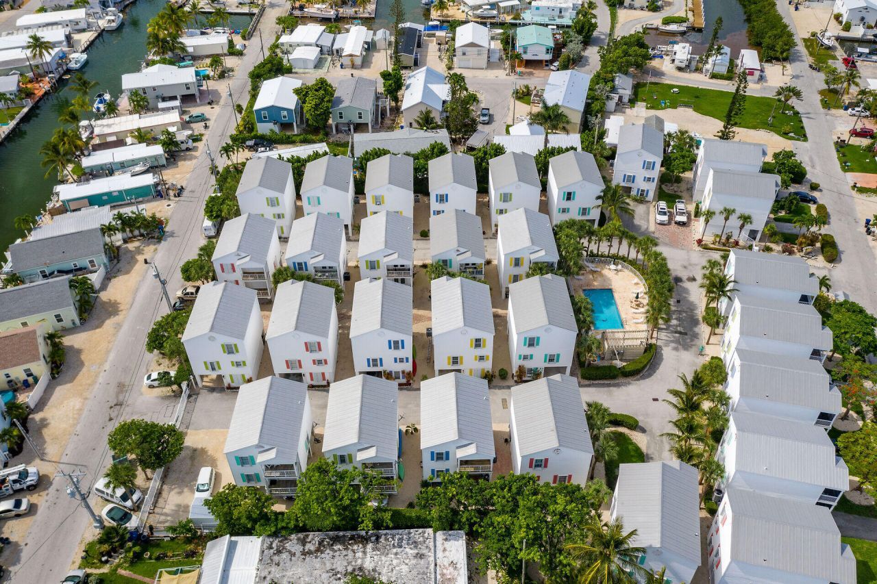 320 24th Street Ocean, Marathon, FL 33050 Photo