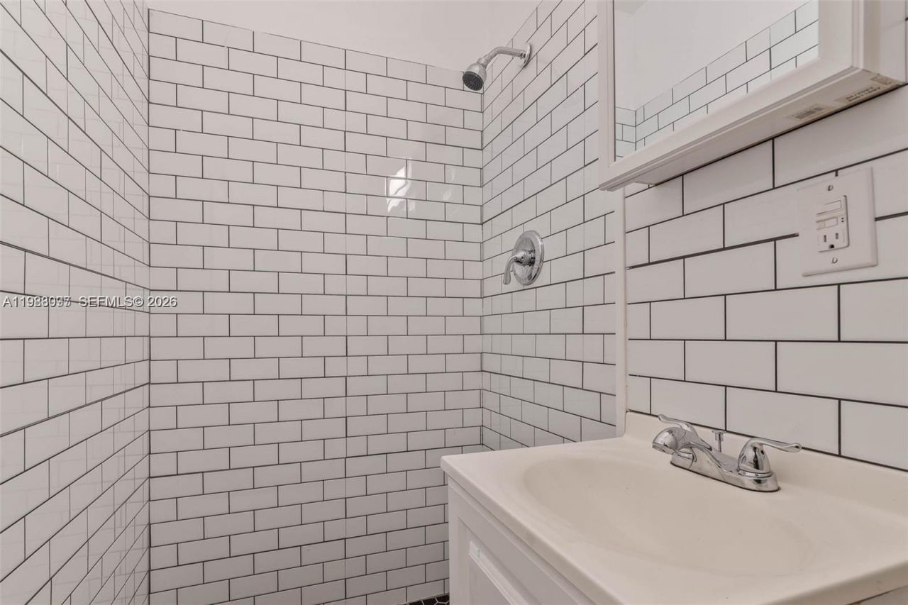 259 NE 56th St , Unit 1, Miami, FL 33137 Photo