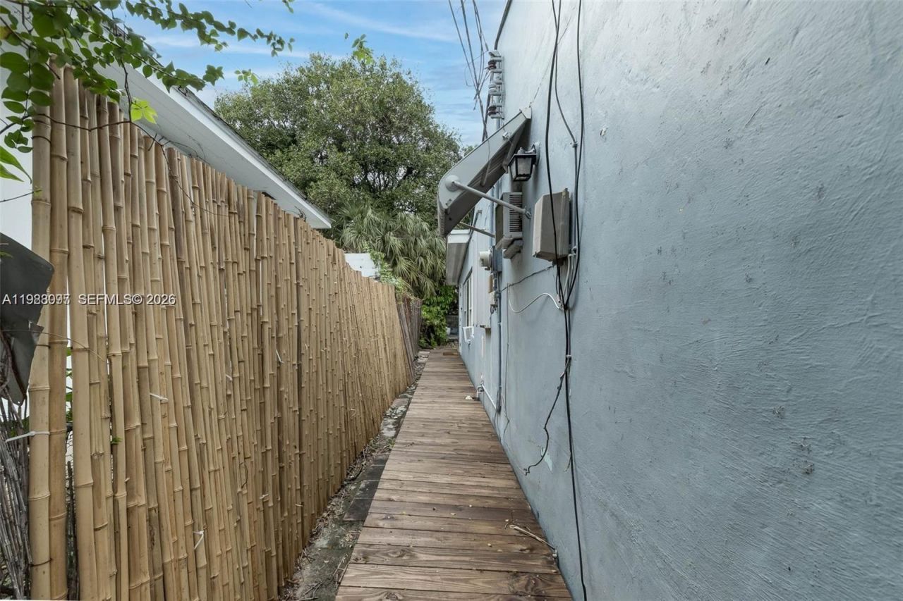 259 NE 56th St , Unit 1, Miami, FL 33137 Photo