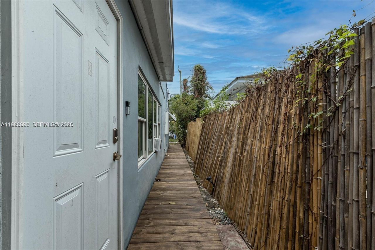 259 NE 56th St , Unit 1, Miami, FL 33137 Photo