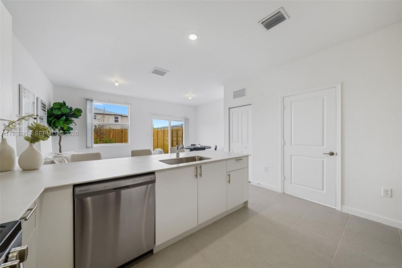 33738 SW 194th Pl, Unit NA, Florida City, FL 33034 Photo