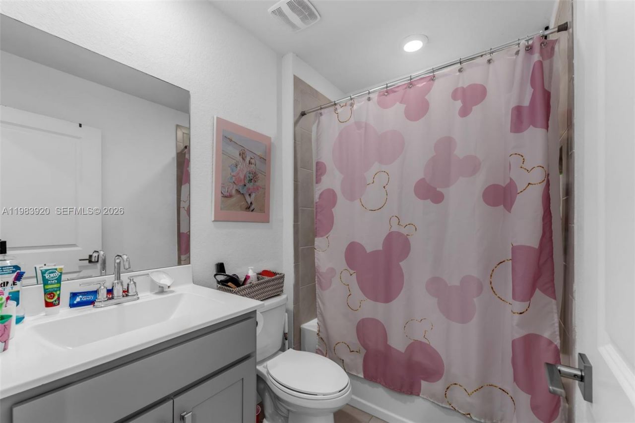 1056 SE 24th Ave, Homestead, FL 33035 Photo