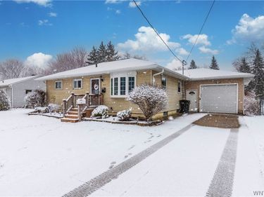 427 Walck Rd , North Tonawanda, NY 14120