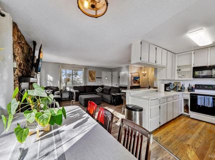 1752 Southern Pines Drive, South Lake Tahoe, CA 96150 Photo