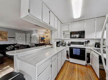 1752 Southern Pines Drive, South Lake Tahoe, CA 96150 Photo