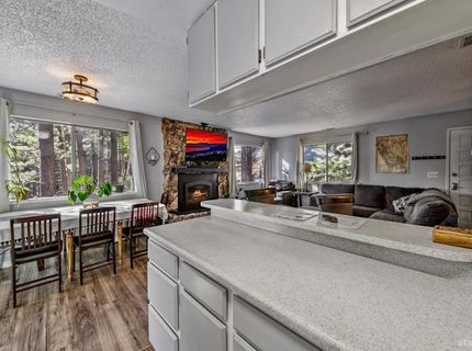 1752 Southern Pines Drive, South Lake Tahoe, CA 96150 Photo