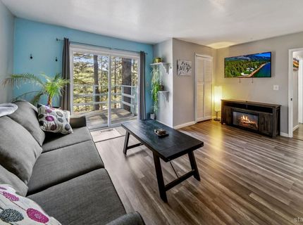 1752 Southern Pines Drive, South Lake Tahoe, CA 96150 Photo