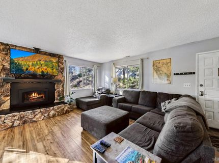 1752 Southern Pines Drive, South Lake Tahoe, CA 96150 Photo