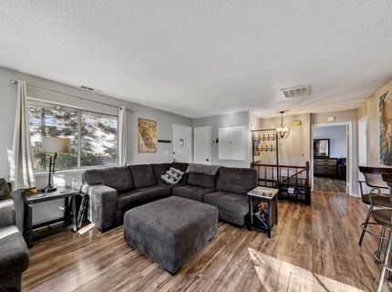 1752 Southern Pines Drive, South Lake Tahoe, CA 96150 Photo