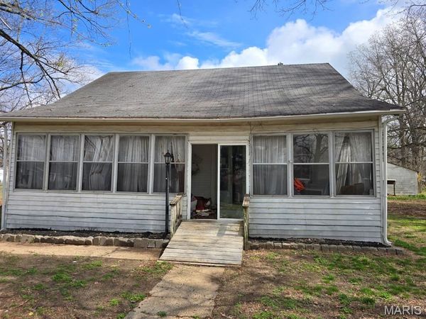 205 Maxine, East Prairie, MO 63845