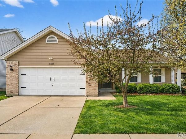 2613 Ruddy Ridge Drive, High Ridge, MO 63049