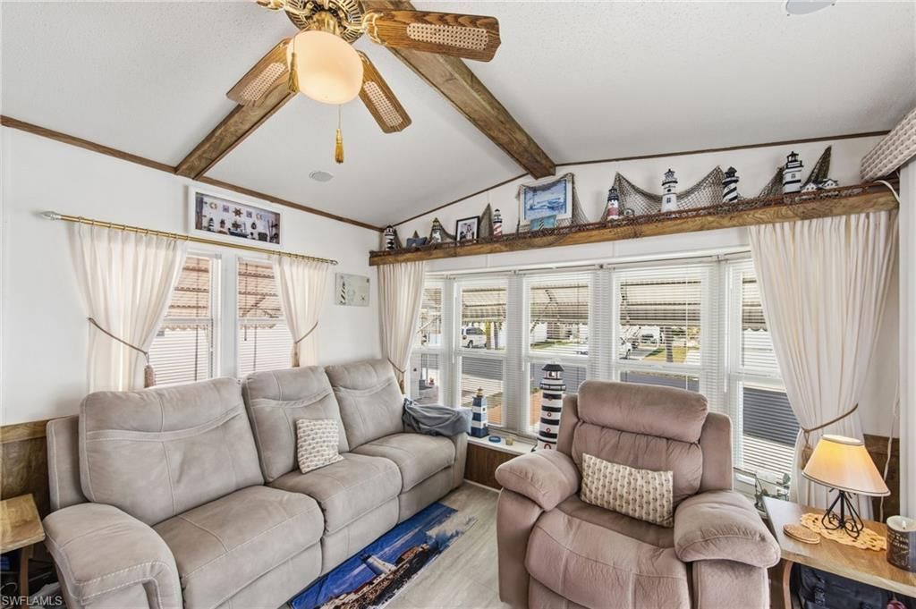 157 Caravan Cir, North Fort Myers, FL 33903 Photo