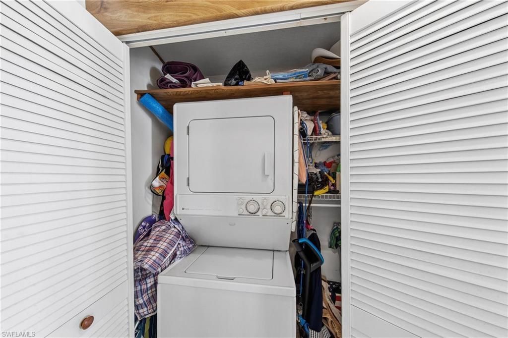 157 Caravan Cir, North Fort Myers, FL 33903 Photo